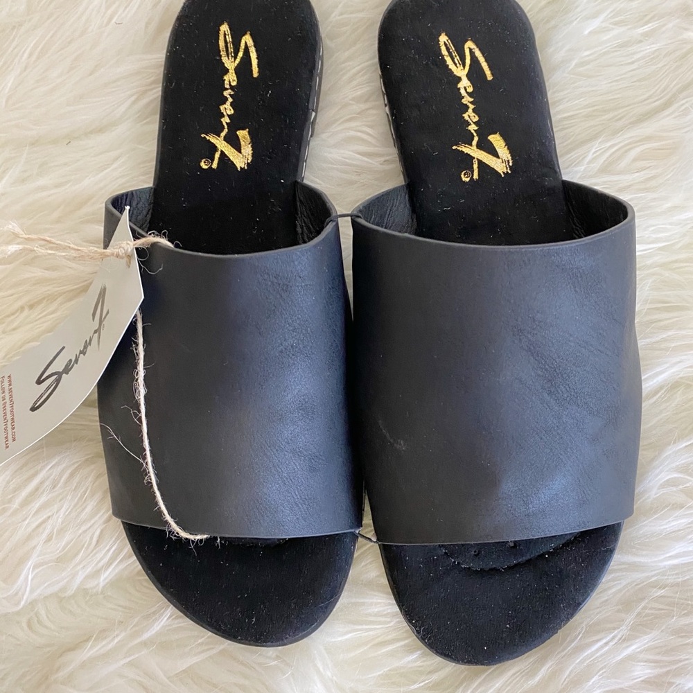 BNWT SEVEN7 MALIBU SANDAL color BLACK, SIZ… - Picture 3 of 7